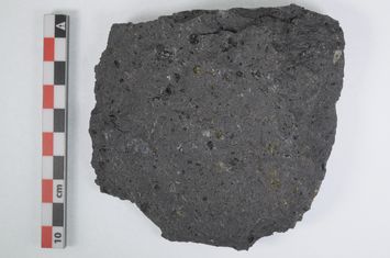 Vorschaubild Phlogopit-Leucit-Basanit